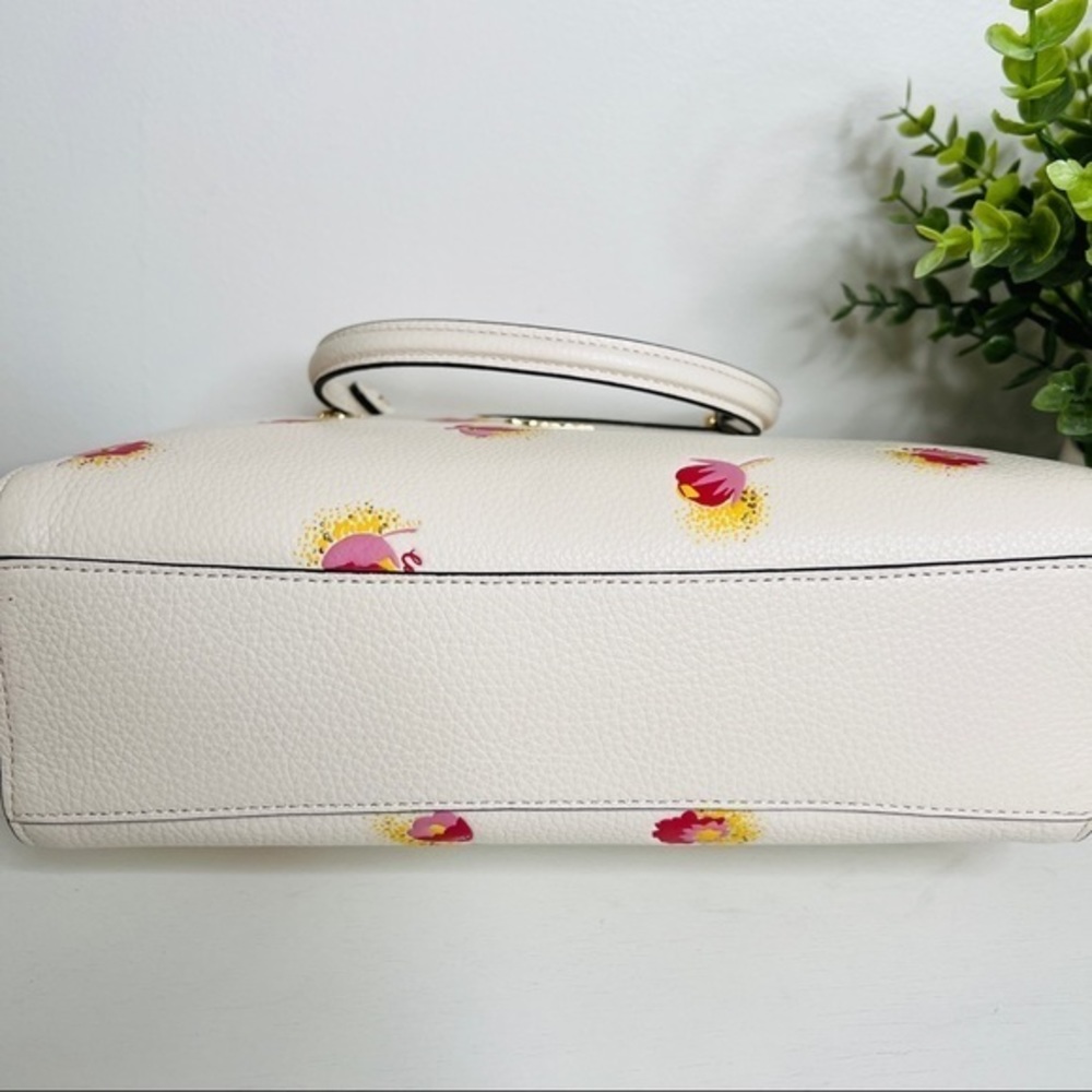 COACH White Floral Handbag NEW - Picture 7 of 11